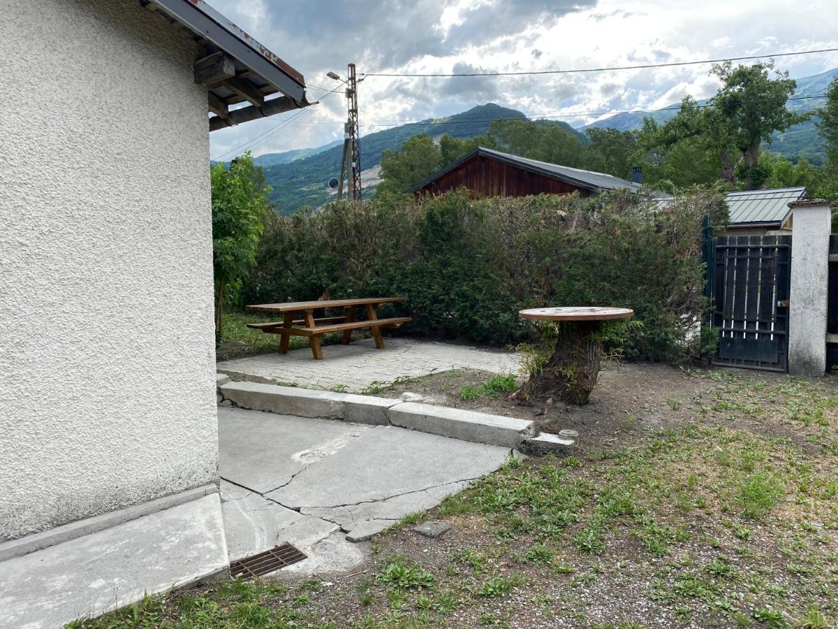 Villa Black Rok Saint-Jean-de-Maurienne Bagian luar foto